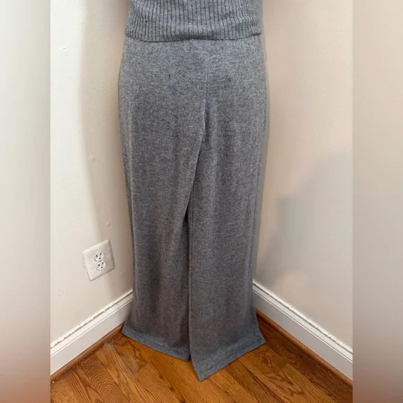 Rumored Wide Leg Knit Pants Two Piece Lounge Set In Charcoal Medium Size NWT - Picture 7 of 12